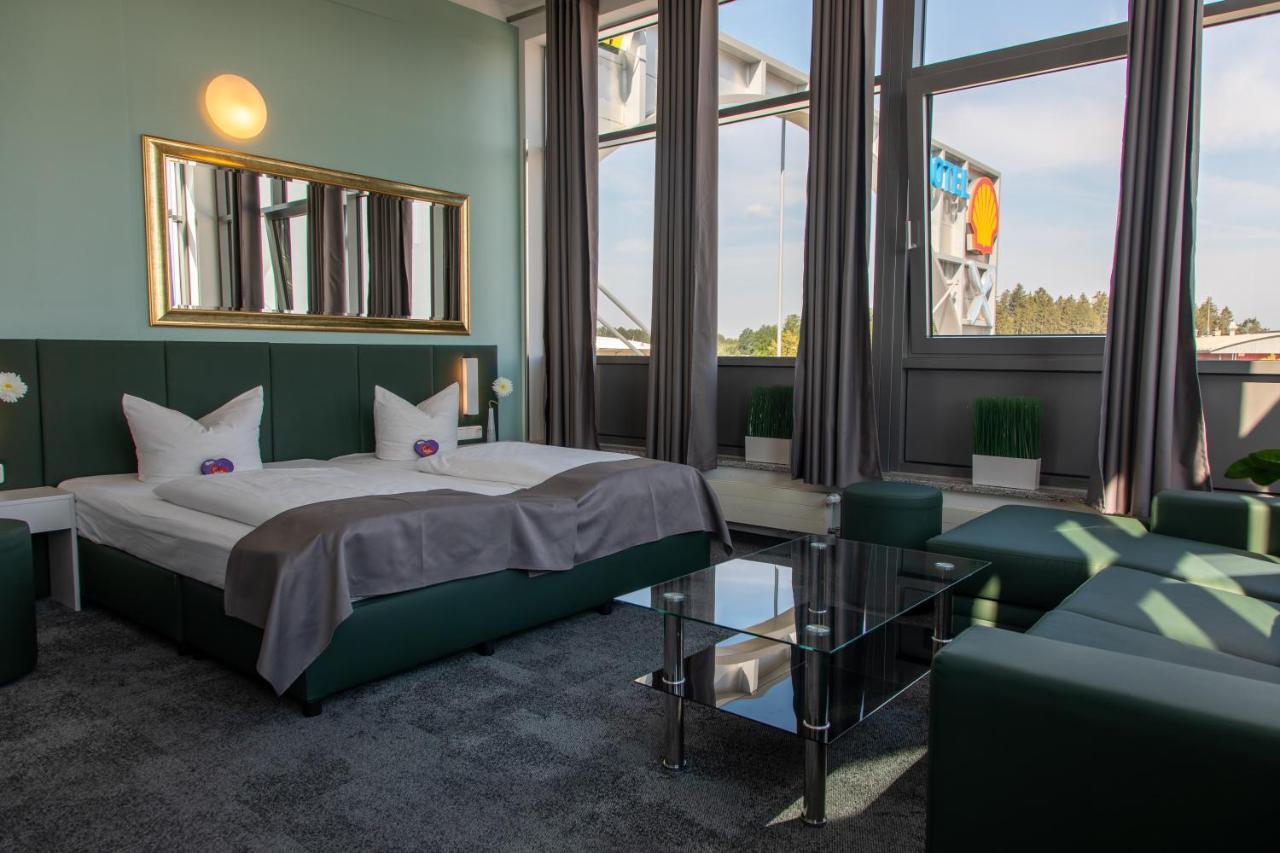 Auszeit Das Hotel Schweitenkirchen Eksteriør bilde
